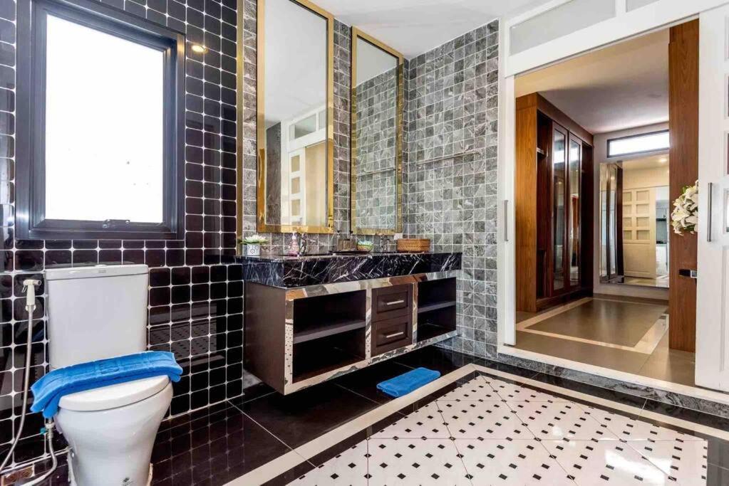 3Bd Pool Villa Pattaya With Sauna - Exquisite Pool Villa B Nong Prue المظهر الخارجي الصورة